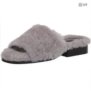 Donald Pliner Gray shearling sandals